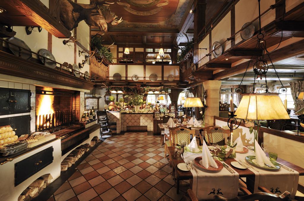 Relais & Chateaux Jagdhof Glashuette باد لاسفه المظهر الخارجي الصورة